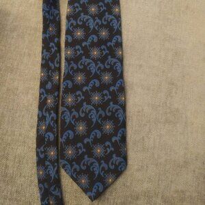 Giorgio Armani Tie Cravaette 100% silk made in Italy